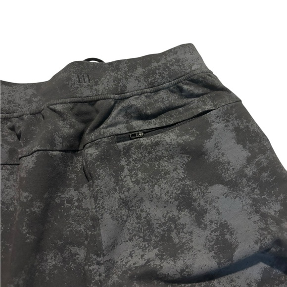 Lululemon City Sweat Jogger - Picture 7 of 11